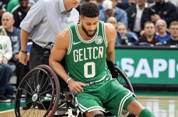 塔图姆在皇家马德里比赛中逆转，战术调整引发热议！的简单介绍