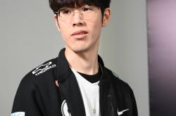 TheShy赛事官方发布赛事规则更新新规，RNG争议不断！的简单介绍